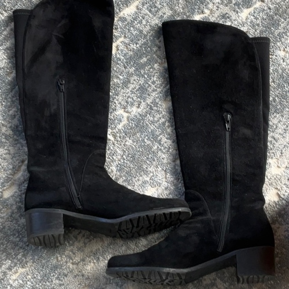 Stuart Weitzman boots